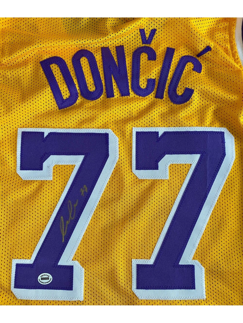 Luka Doncic Signed Jersey With COA (A45490)